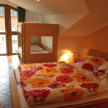 Apartment Schoene Mit Seeblick Und Drei Balkonen